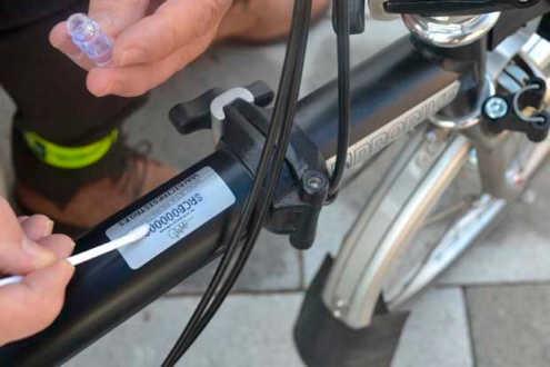 Inscripció del ren una bici.