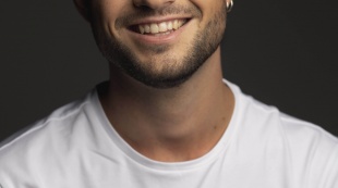 intèrpret arts en viu teatre actor