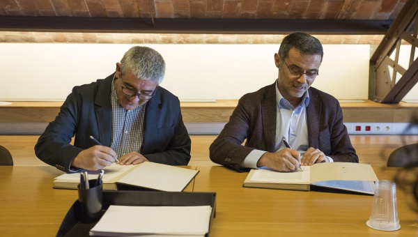 Signatura d'un conveni amb la Fundació Cívica Esperanzah per promoure l’economia social i solidària
