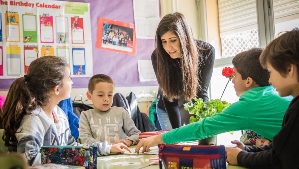 Auxiliars de conversa en anglès dins als centres educatius