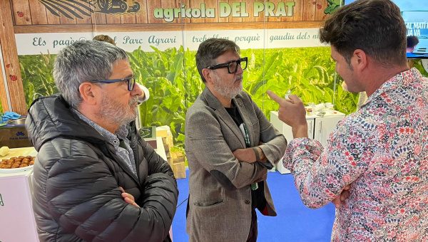 Visita institucional a l'estand de la Cooperativa Agrícola del Prat al Fòrum Gastronòmic 2022_2