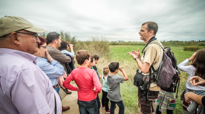 Un grup de visita als Espais Naturals del Riu