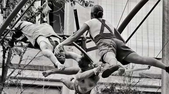 Volando vengo de Kanbahiota Troup Volando vengo de Kanbahiota Troup