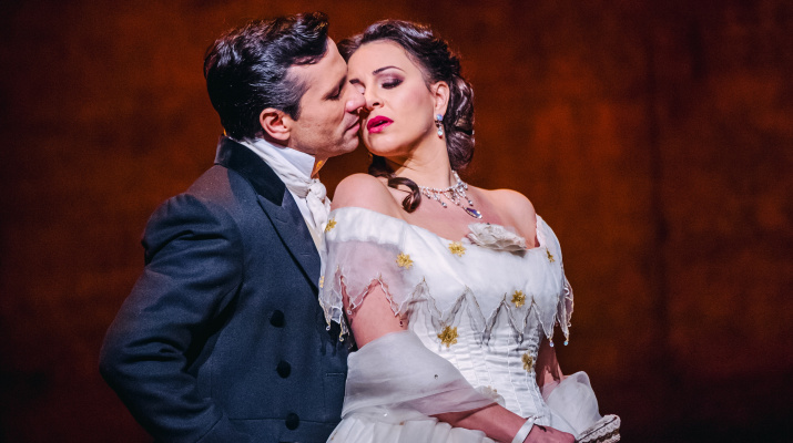 centric_musica_viu la classica_la traviata