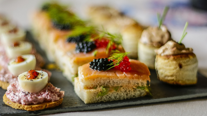 Canapés festius