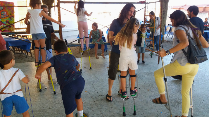 Tardes en família: taller de xanques Tardes en família: taller de xanques