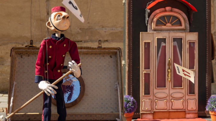 The Bellhop