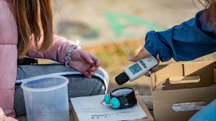 Jugateca del parc del Riu: El termòmetre del soroll