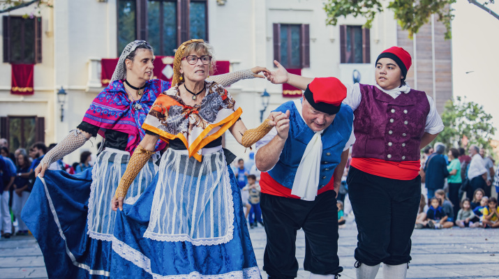 Danses tradicionasl