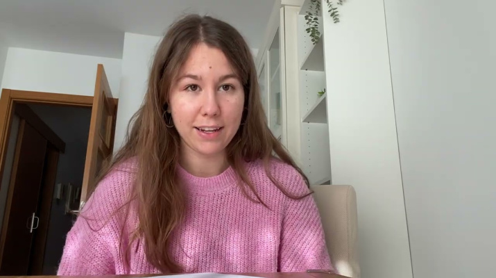 Julia Pinyol  Desenvolpumament de nanocàpsules per a l'alliberament controlat de micronutrients en s