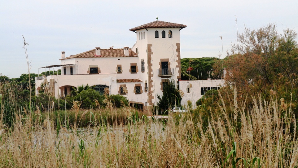 Torre del Llac de la finca de la Ricarda