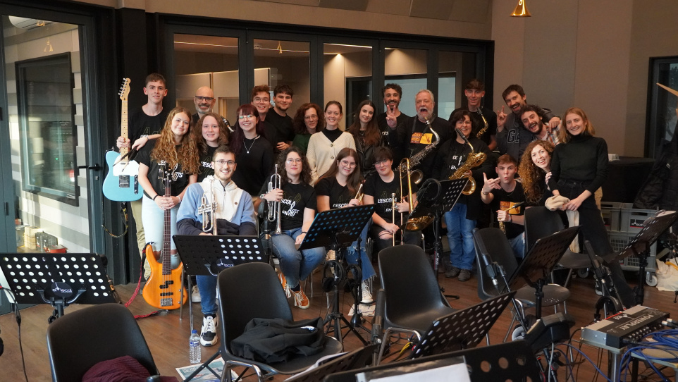 Gravació de la Big Band de L'Escola d'Arts en Viu