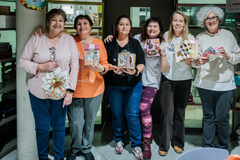 Mar (primera per l'esquerra), Ángeles (primera per la dreta) i Odile (al costat d'Ángeles).