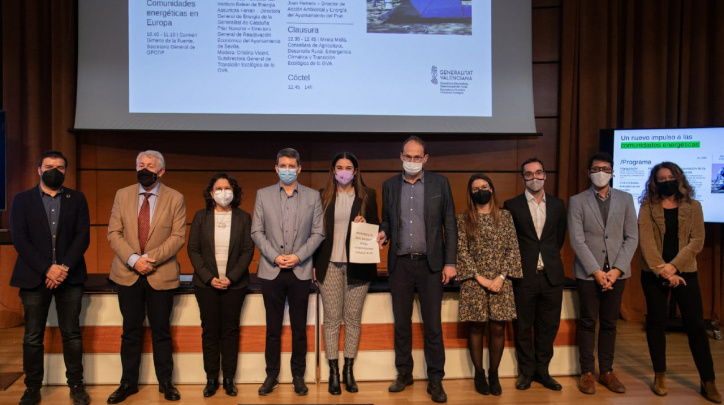 La tinent d'alcaldia d'Acció Ambiental, Anna Martín Cuello, i el director de l'àrea, Joan Herrera