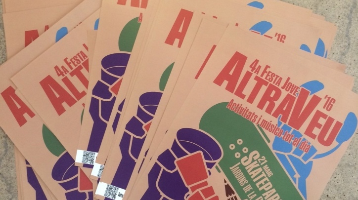 Cartells de l'edició de 2016 de l'Altraveu.