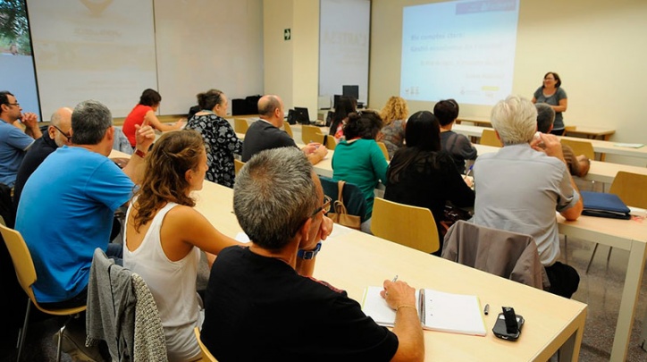 Curs per a entitats “Els comptes clars”, de l'any 2015.